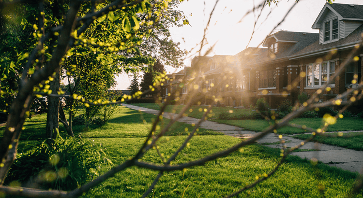 4 Ways To Give Your Offer an Edge This Spring